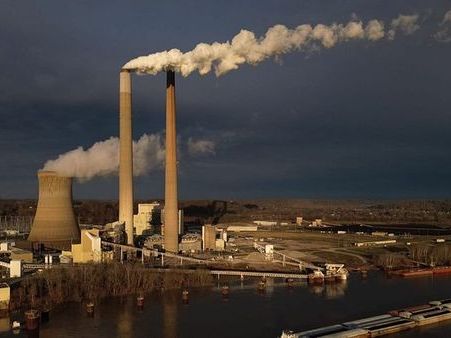 Kömür Kirliliği Güneş Enerjisinin Verimliliğini Bulutlandırıyor