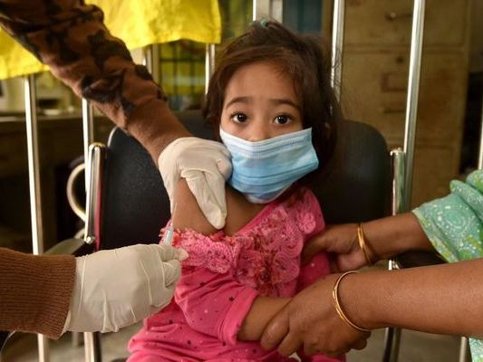 Bangladeş'te Kızamık Vakaları ve Can Kaybı Artışta