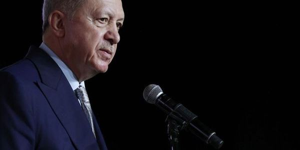 Cumhurbaşkanı Erdoğan, Türkistan'da Türk Devletleri Zirvesi için Astana'dan ayrıldı