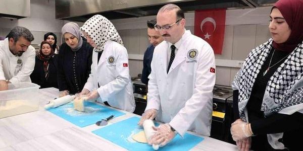 Atatürk Üniversitesi'nde Türk Mutfağı Haftası Renkli Etkinliklerle Kutlandı