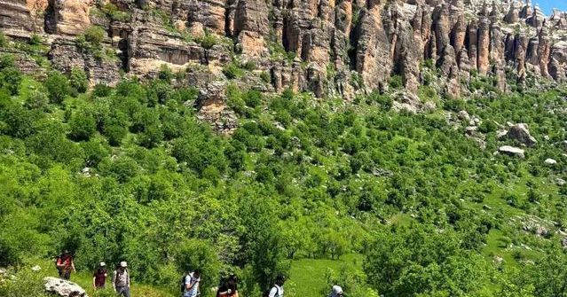 Diyarbakır Çermik'te Gelincik Dağı Turizmin Yeni Gözdesi