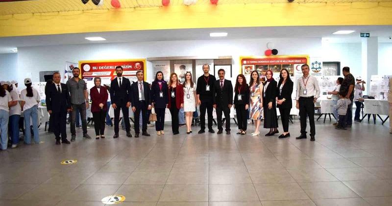 Ahmet Karahan Ortaokulu'nda 4006 Bilim Fuarı Büyük İlgi Gördü