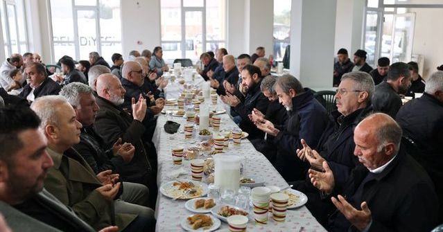 Başkan Çolakbayrakdar, Yemliha ve Mahzemin Mahallelerini Ziyaret Etti