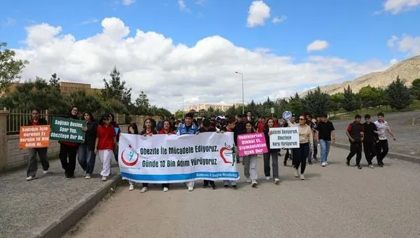 Hasankeyf'te Sağlık İçin Yürüyüş Düzenlendi