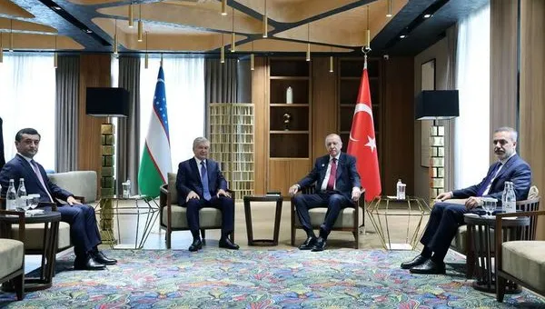 Erdoğan ve Mirziyoyev, Türkistan'da Resmi Görüşme Yaptı