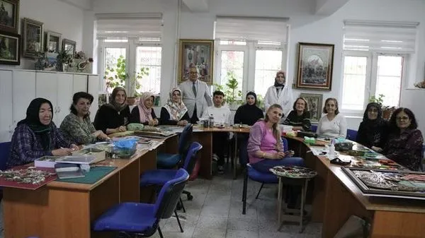 Isparta Halk Eğitim Merkezi'nde Kat'ı Sanatı Kursları Devam Ediyor