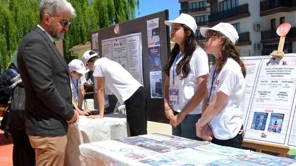 Ünye'de Öğrenciler 16 Projeyle Bilim Fuarı Düzenledi