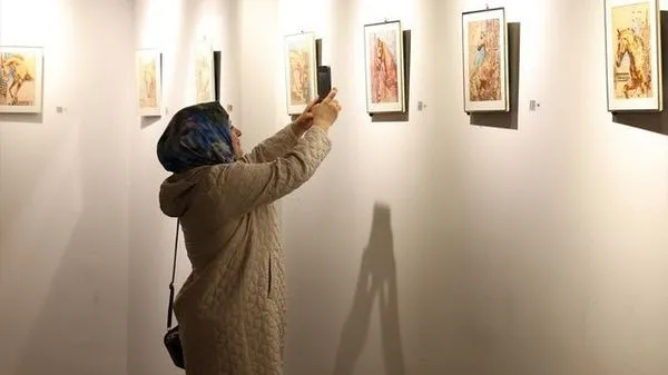 Bağcılar'da "Hat İçinde" Sergisi Sanatseverlerle Buluştu