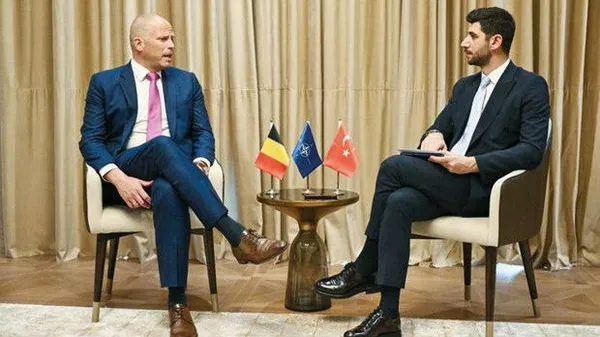 Belçikalı Bakan Theo Francken: Atatürk Güçlü Bir Liderdi, Türkiye Savunmada Stratejik Ortak