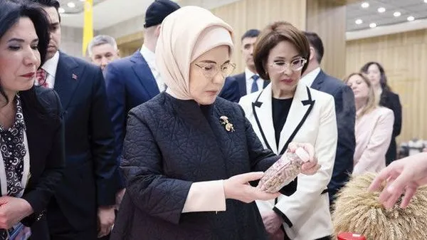 Emine Erdoğan, Kazakistan'da Uluslararası Sıfır Atık Eğitim Laboratuvarı'nı Açtı