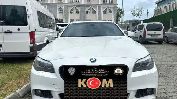 Artvin Merkezli Lüks Araç Kaçakçılığı Operasyonunda 11 Kişi Tutuklandı