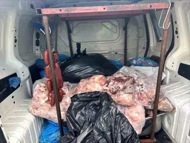 Kırşehir'de 340 Kilogram Bozulmuş Et Jandarma Tarafından Ele Geçirildi