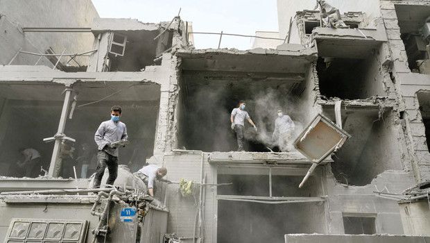 ABD ve İsrail’in İran’a Saldırıları 18. Gününde: Savaşın Kısa Sürede Sona Ereği Tartışılıyor