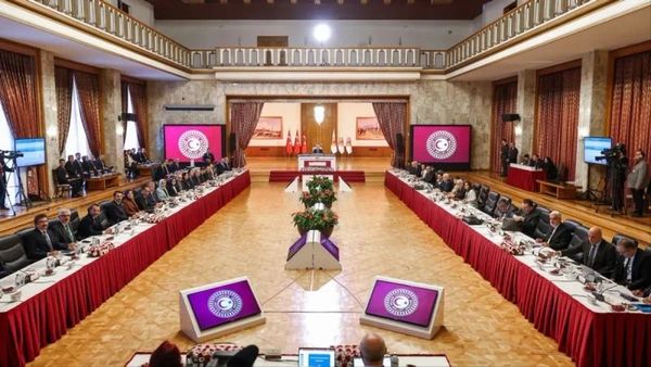 SETA'nın Milli Dayanışma, Kardeşlik ve Demokrasi Komisyonu Raporu Analizi Açıklandı