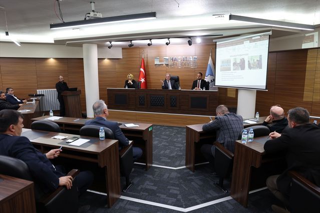 Hacılar Belediyesi Nisan Meclis Toplantısında 2025 Faaliyetleri ve Yeni Yatırımlar Görüşüldü