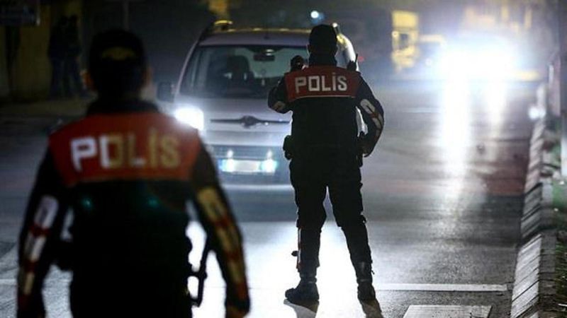 Denizli’de Havaya Ateş Açan ve Polisten Kaçan Aday Sürücünün Ehliyeti İptal Edildi