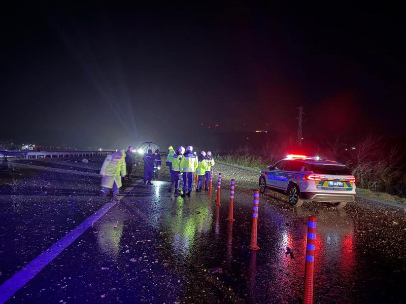 Balıkesir'de Görev Uçuşunda F-16 Düştü: Bir Pilot Şehit Oldu