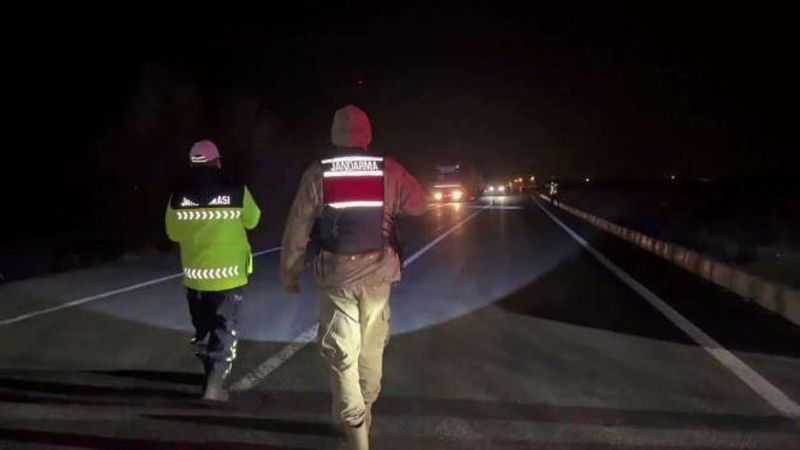 Van ve Hakkari’de 446 Kilogram Uyuşturucu Ele Geçirildi, 8 Şüpheli Yakalandı