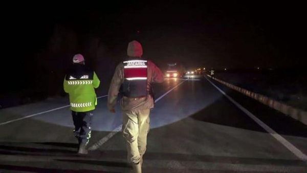 Van ve Hakkari’de 446 Kilogram Uyuşturucu Ele Geçirildi, 8 Şüpheli Yakalandı