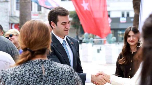 Bodrum Belediye Başkanı Mandalinci, Ramazan Bayramı’nda Personelle Bayramlaştı