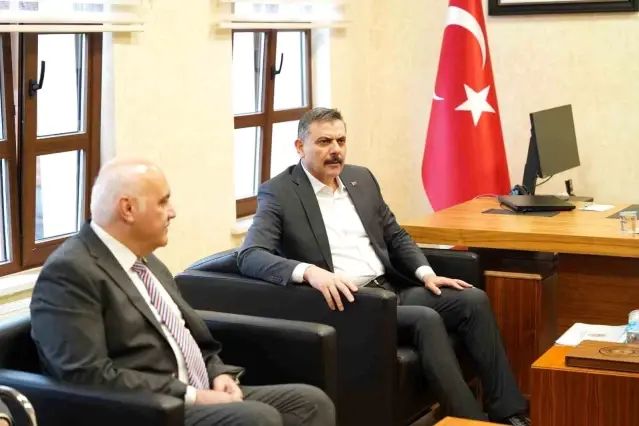 İçişleri Bakanı Çiftçi, Kızılcahamam İlçe Emniyet Müdürlüğü'nü Ziyaret Etti