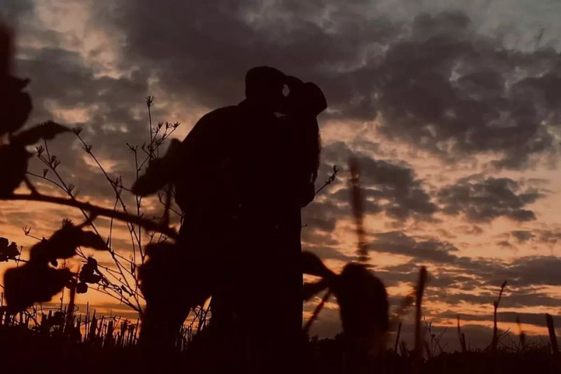 Çağatay Ulusoy ve Aslıhan Malbora İlişkilerini Sosyal Medyada Resmen Duyurdu