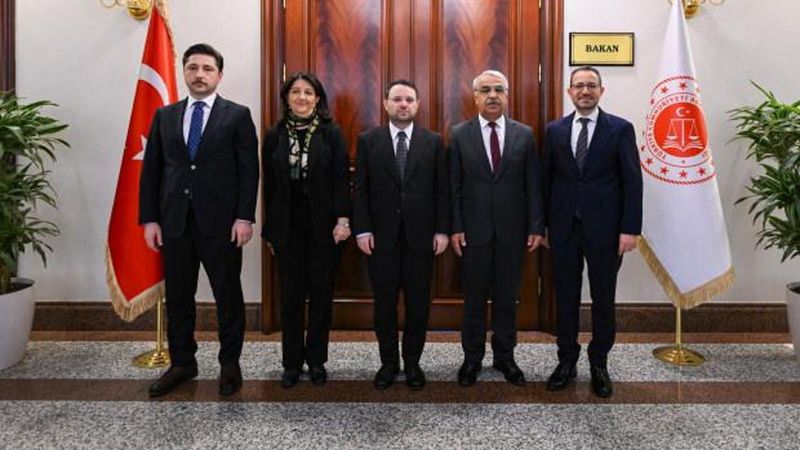 Adalet Bakanı Gürlek, DEM Parti Heyetiyle Terörsüz Türkiye Sürecini Görüştü