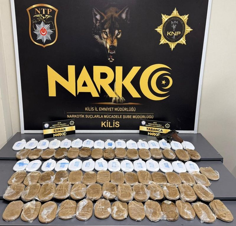 Kilis'te 17 Kilo 105 Gram Sentetik Uyuşturucu Ele Geçirildi
