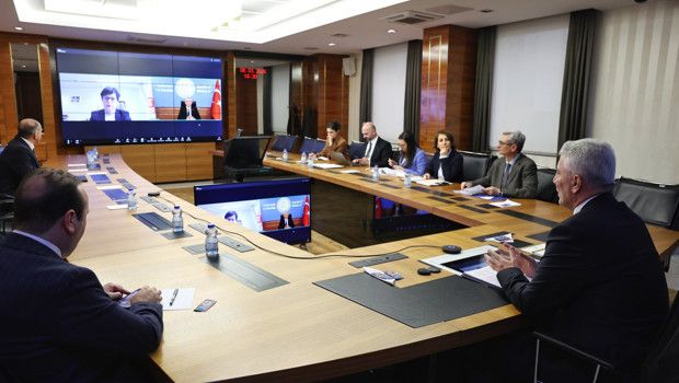 Ticaret Bakanı Bolat, AB Komisyonu Üyesi Marta Kos ile Sanayi Hızlandırma Yasası’nı Görüştü