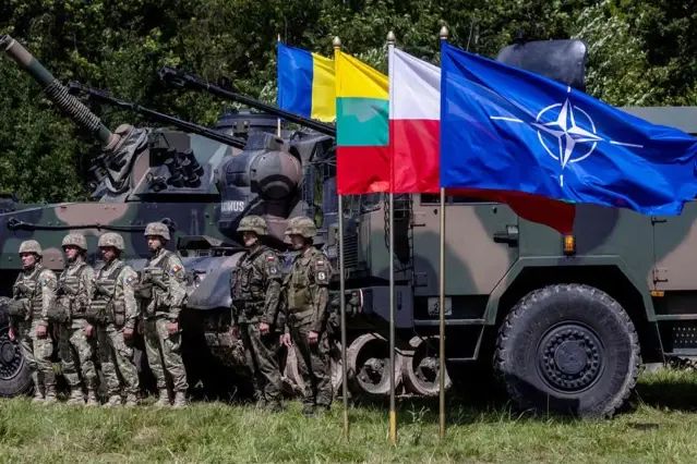 İran, NATO Üyesi Bulgaristan'a ABD Askeri Uçakları Konusunda Diplomatik Nota Verdi