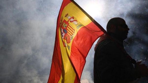 İspanya Savunma Bakanı Robles, BM'den İsrail'e Lübnan Saldırılarını Durdurma Çağrısı