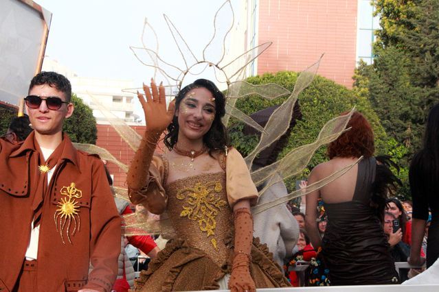 Adana Portakal Çiçeği Karnavalı Renkli Kortejle Başladı