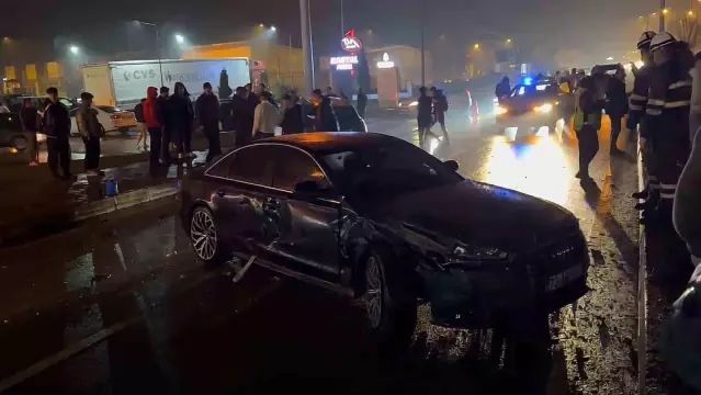 Bartın-Zonguldak Karayolunda Zincirleme Trafik Kazası: 2 Ağır Yaralı