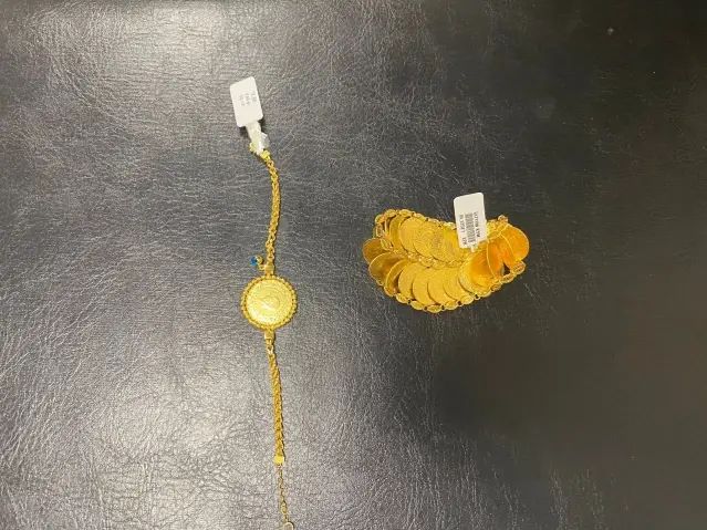 İkiz Kız Kardeşler Samsun'da Kuyumcudan 500 Bin Liralık Hırsızlıkla Yakalandı