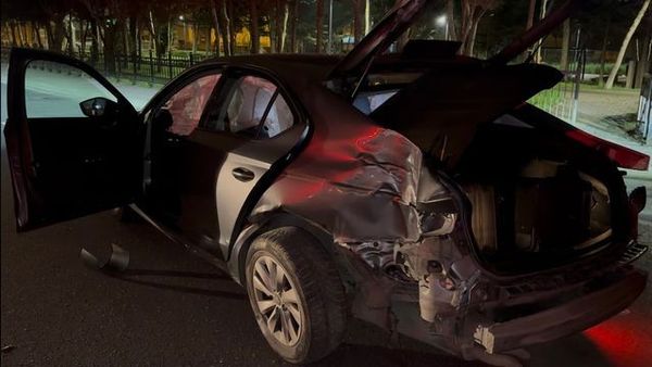 Kartal'da İki Otomobilin Çarpışması Sonucu 4 Kişi Yaralandı