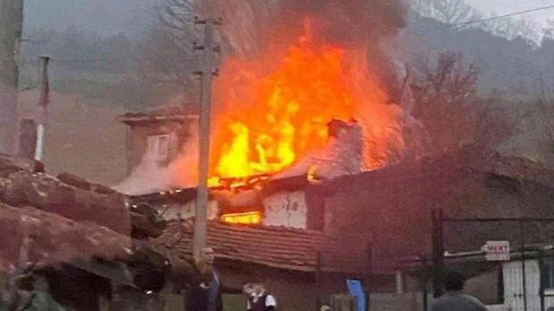Bursa'da Sobadan Çıkan Yangın Yaşlı Çifti Hayatından Etti