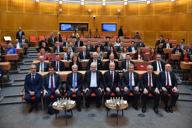 YÖK Başkanı Özvar: OSB-MYO Mezunlarının İstihdamı %90'ın Üzerinde