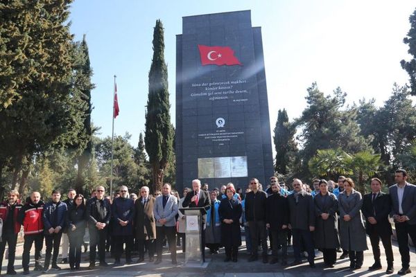 Bakanlık Şehit Mezarlarının Bakımı İçin Samsun'da Çalışmaları Başlattı