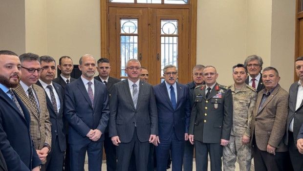 AK Parti Genel Başkan Yardımcısı Hüseyin Yayman, Hatay'da Ramazan Bayramı'nı Kutladı