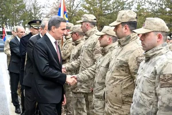 Vali Aydın Baruş Erzurum'da Güvenlik Güçlerini Bayramda Ziyaret Etti