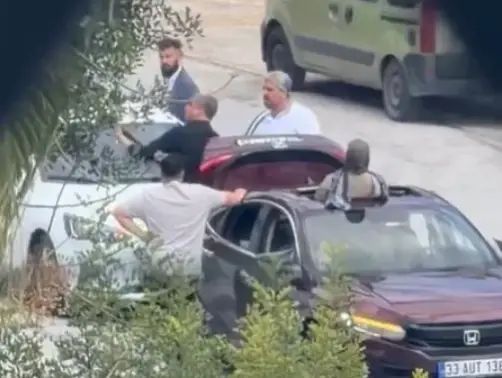 Mersin'de Düğün Konvoyunda Havaya Ateş Açan Şüpheli Gözaltına Alındı