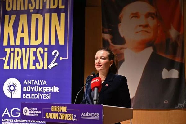 Antalya’da İkinci Kadın Girişimcilik Zirvesi Düzenlendi