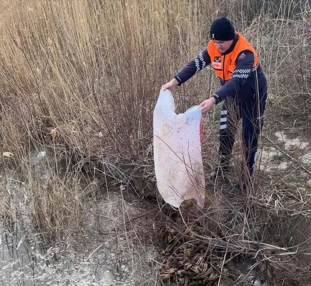 Kırşehir'de Jandarma Kaçak Balık Avcısını Suçüstü Yakaladı