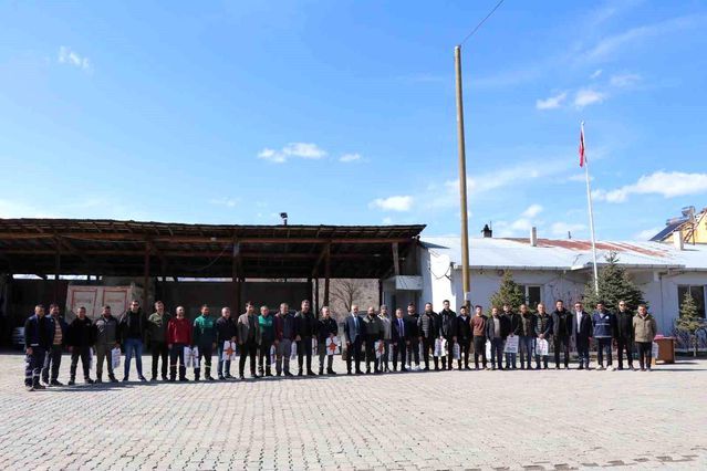 Başkan Çelebi, Ramazan Bayramı'nda Belediye Personeliyle Bayramlaştı