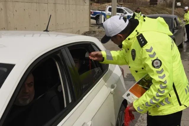 Bitlis'te Bayram Öncesi Trafik Denetimleri Yoğunlaştırıldı