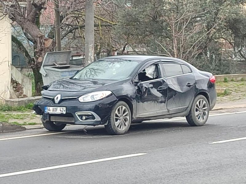 Pamukova'da Otomobilin Çarptığı Ravza Hayatını Kaybetti, Annesi Yaralandı