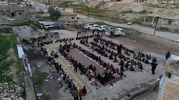 İHH Ramazan'da 3,3 Milyon Kişiye Yardım Ulaştırdı