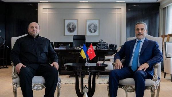 Dışişleri Bakanı Hakan Fidan, Ukraynalı Heyeti Başkentte Kabul Etti