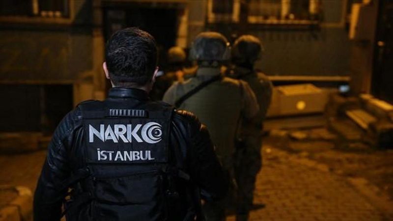 İstanbul'da Tırda 183 Litre Uyuşturucu Madde Ele Geçirildi