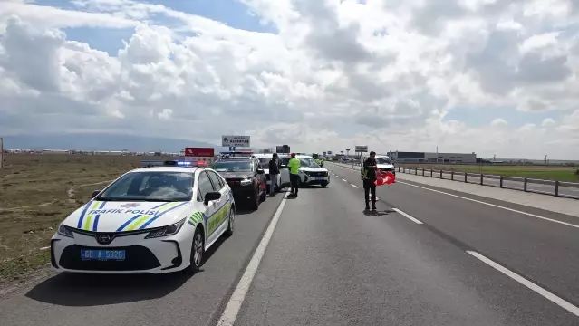 Aksaray'da Polisin İhtarına Uymayan Sürücü 30 Kilometrelik Takip Sonunda Yakalandı